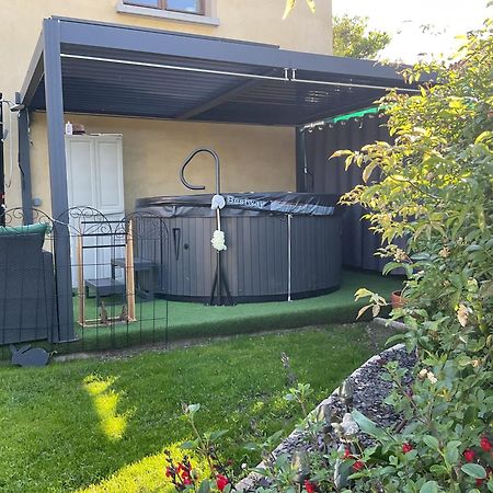 La Maison D'Ivona La Tour-de-Salvagny Luaran gambar